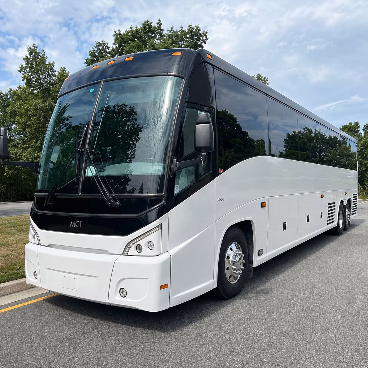 employee shuttle buses between johns creek campuses and buckhead or midtown atlanta