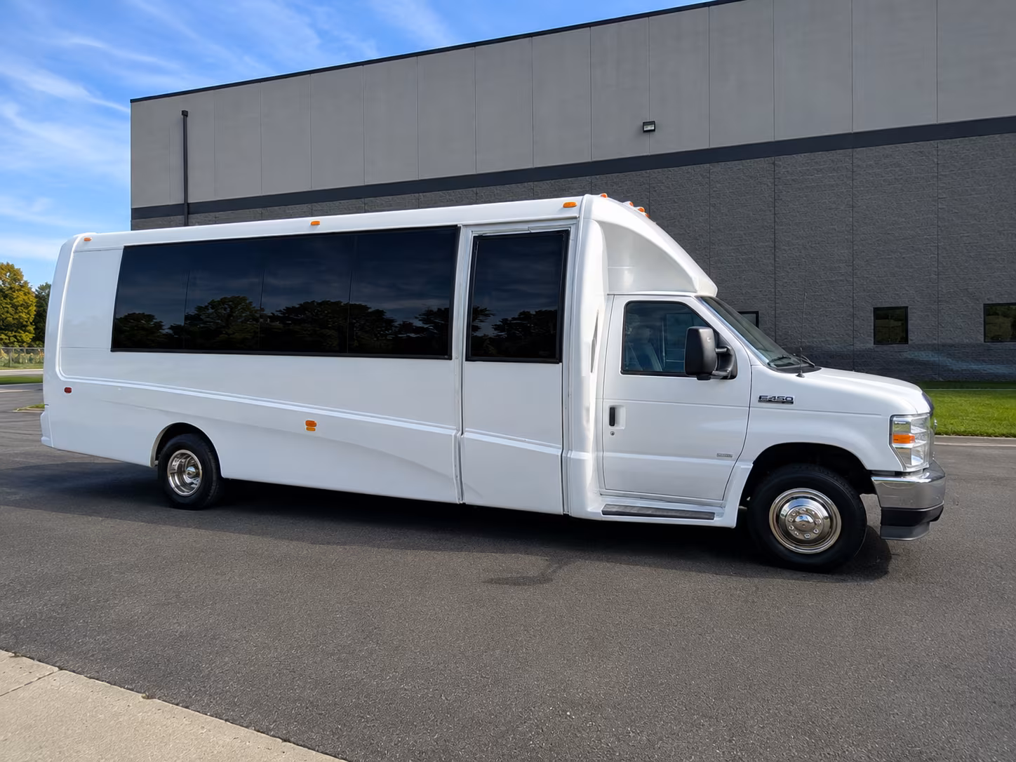 find the perfect transportation for your next school field trip 2