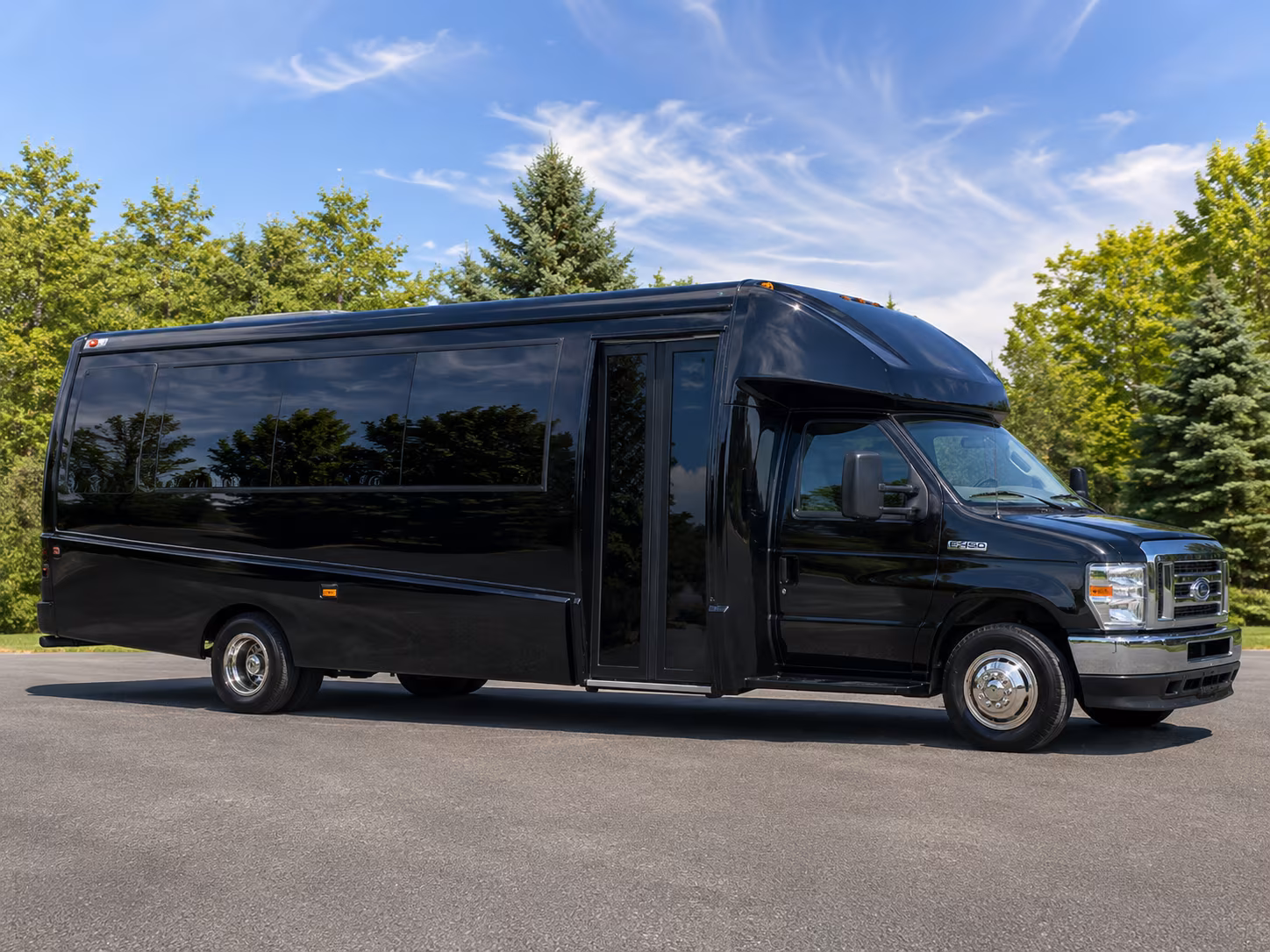 group transportation buses for local johns creek and gwinnett county sports