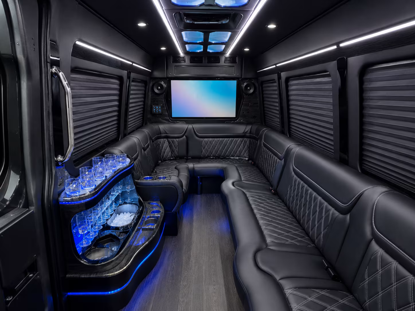 hotel to venue shuttle buses for corporate meetings in johns creek