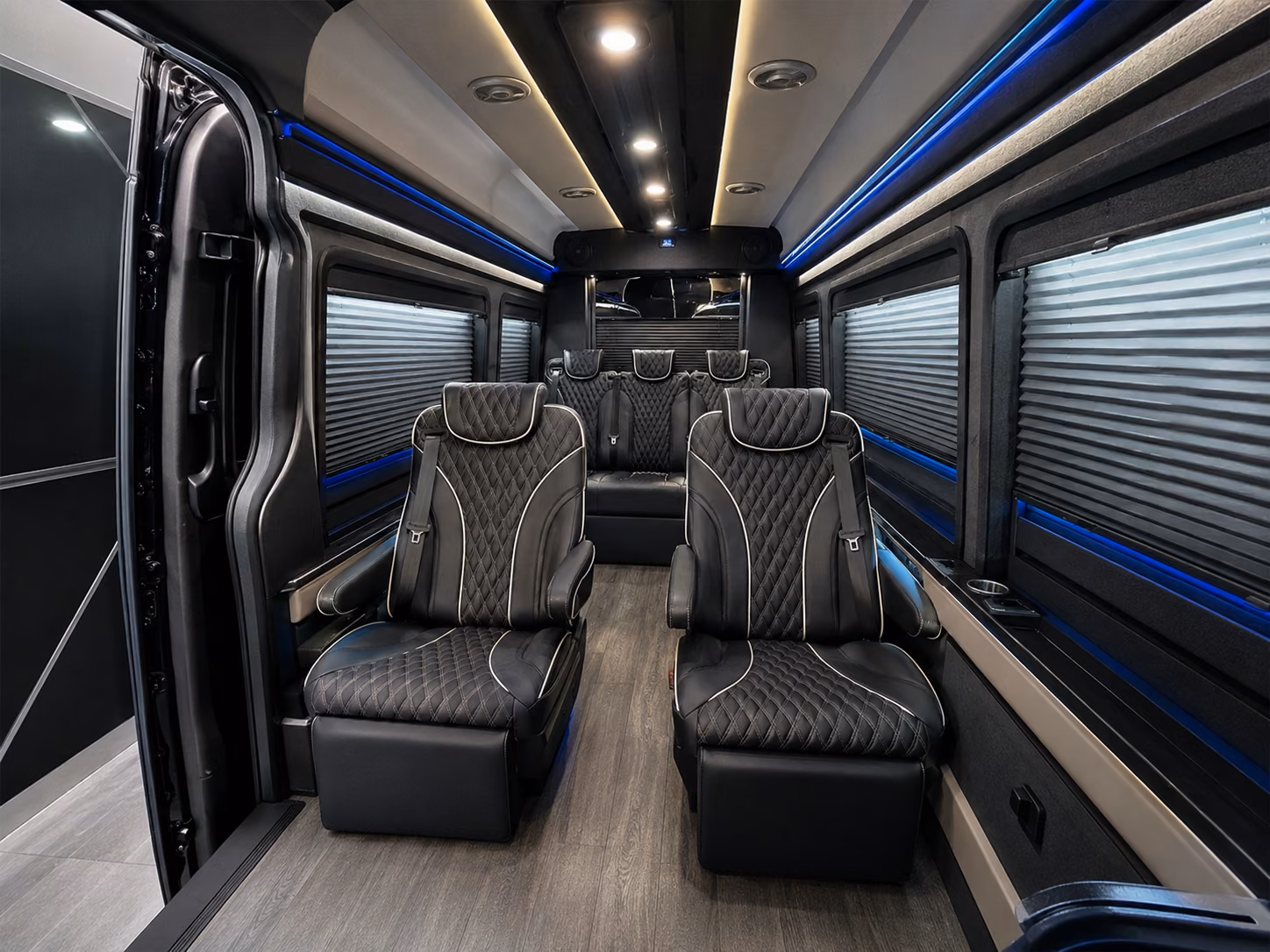 johns creek airport hotel shuttle buses for arriving groups
