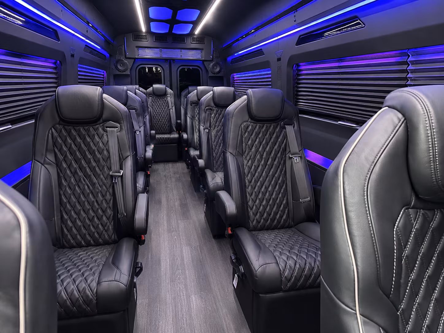 johns creek airport transportation onboard seating