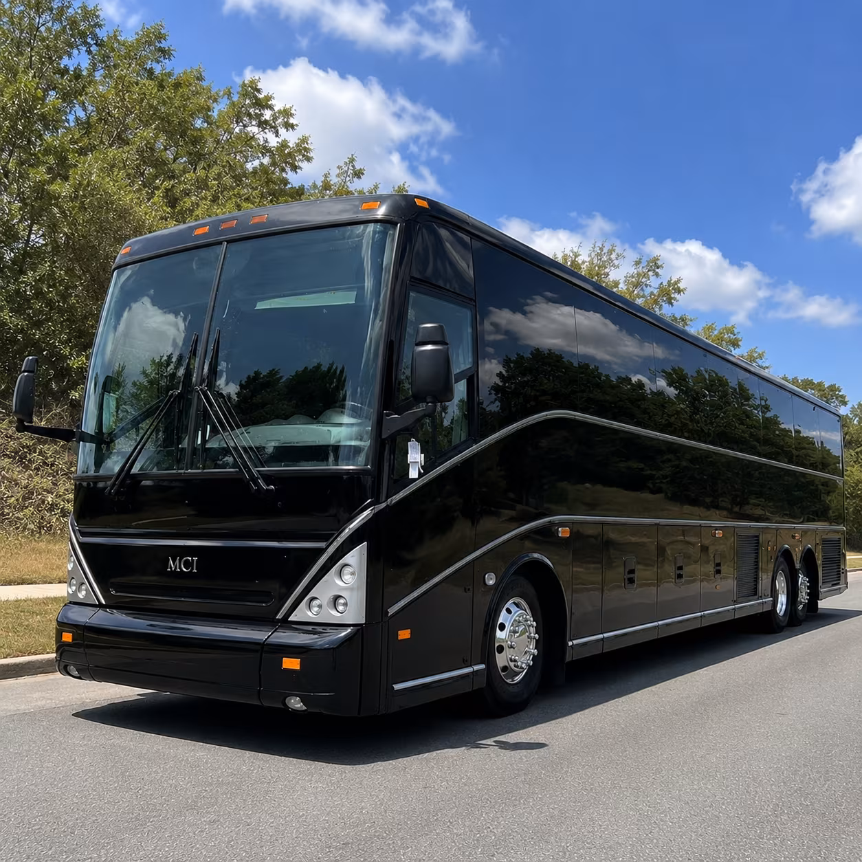 military personnel shuttle buses serving the johns creek and north atlanta area