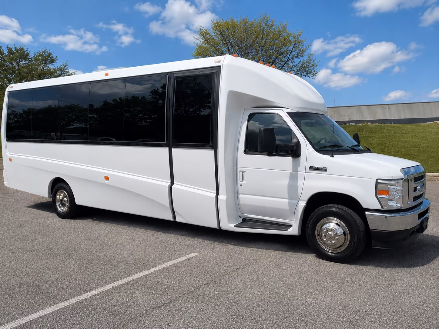 minibuses for autrey mill nature preserve and local johns creek excursions