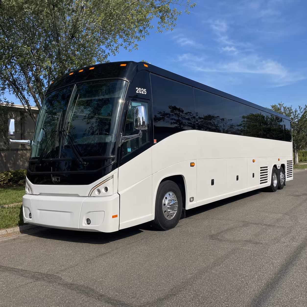 out of state charter bus rentals from johns creek to the carolinas