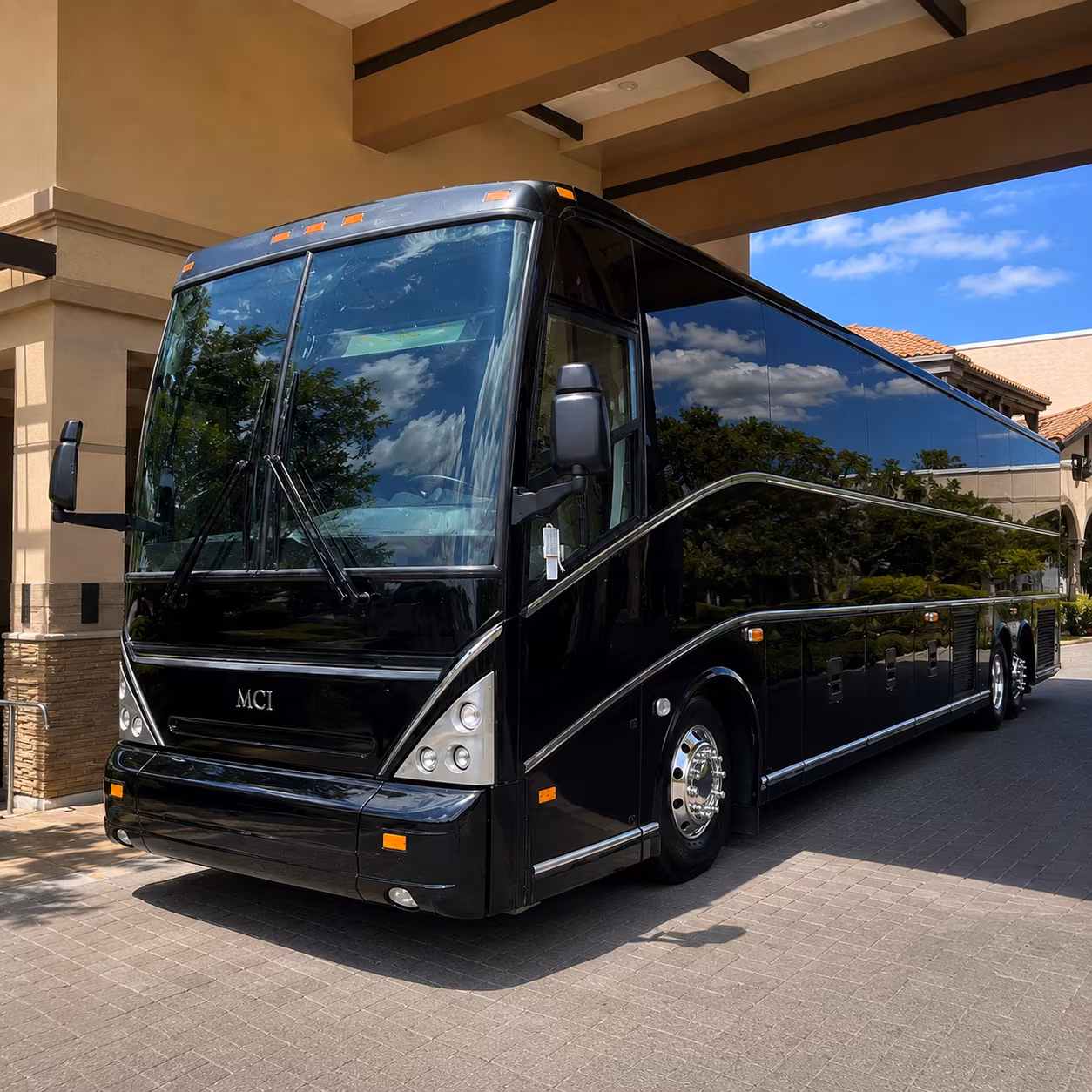 shuttle buses for veterans events and military ceremonies in the johns creek area