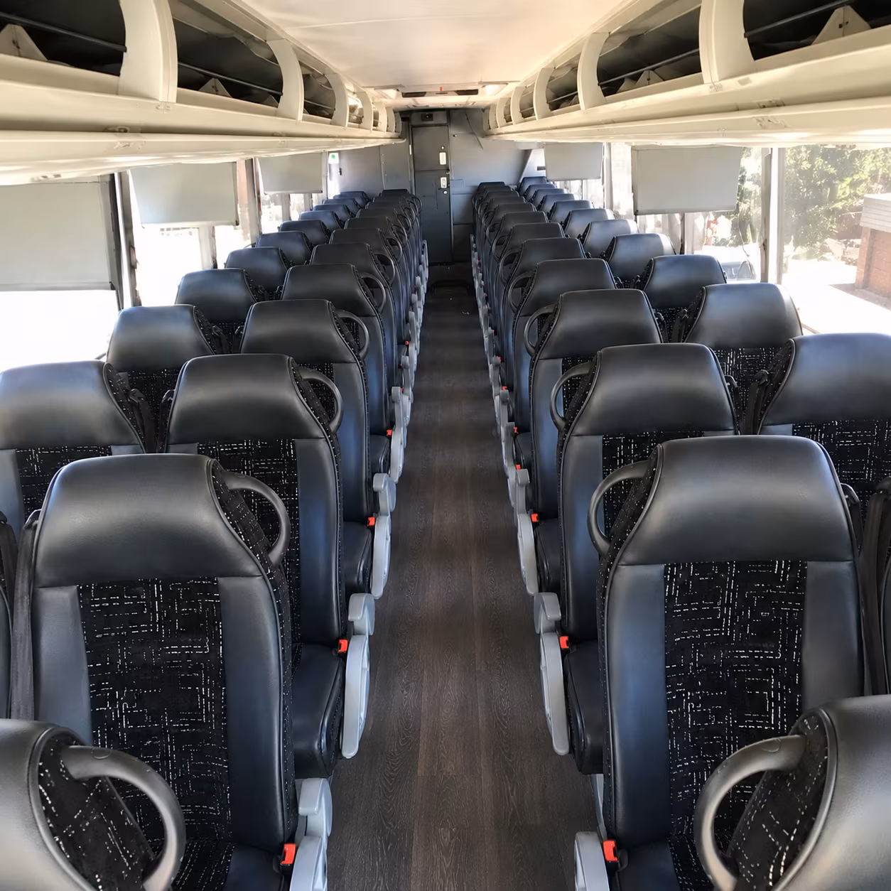 shuttle buses to ameris bank amphitheatre shows from johns creek