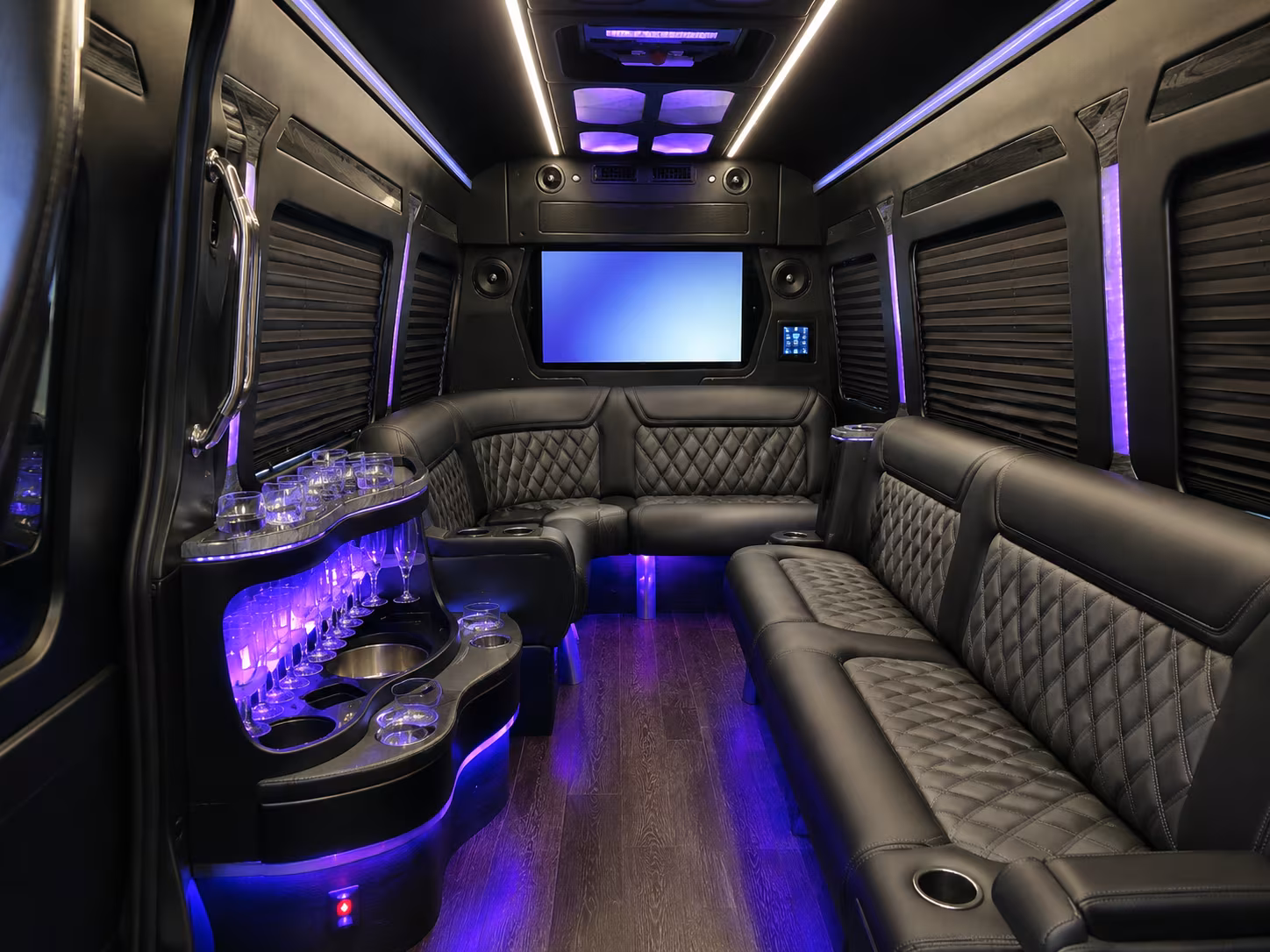 sporting event buses in johns creek