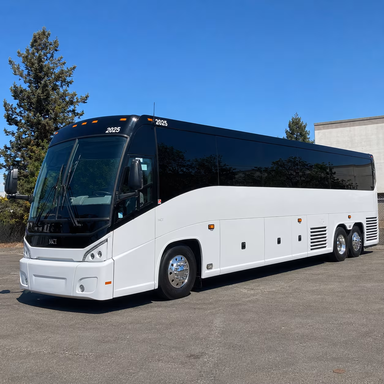 warehouse and distribution center employee shuttles near johns creek