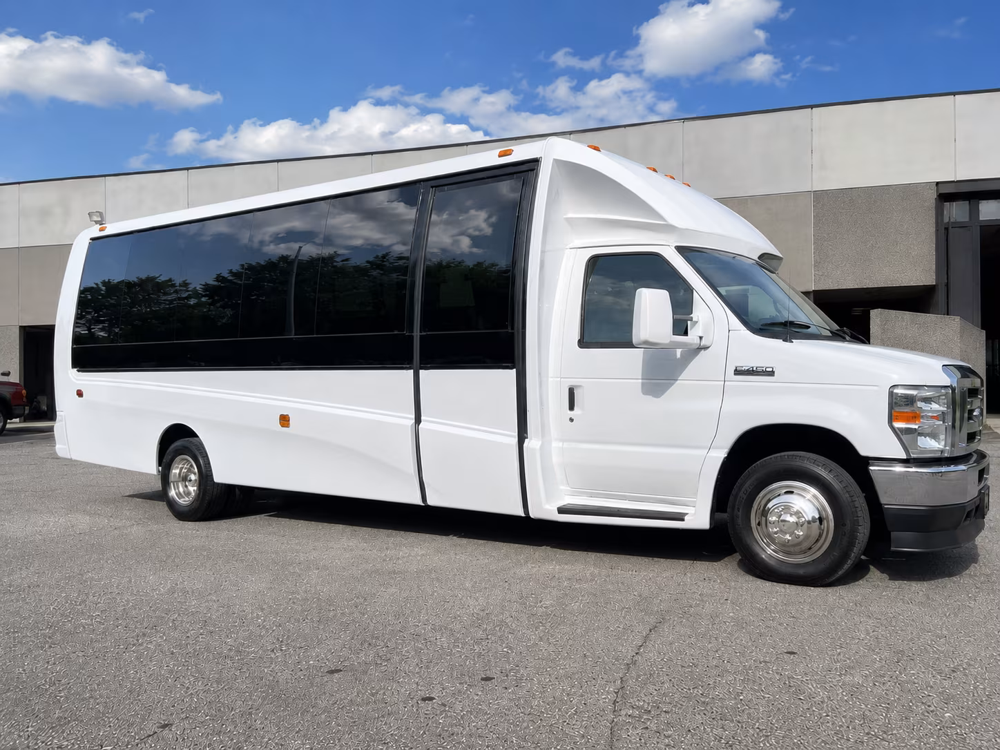 wedding and special event buses in johns creek